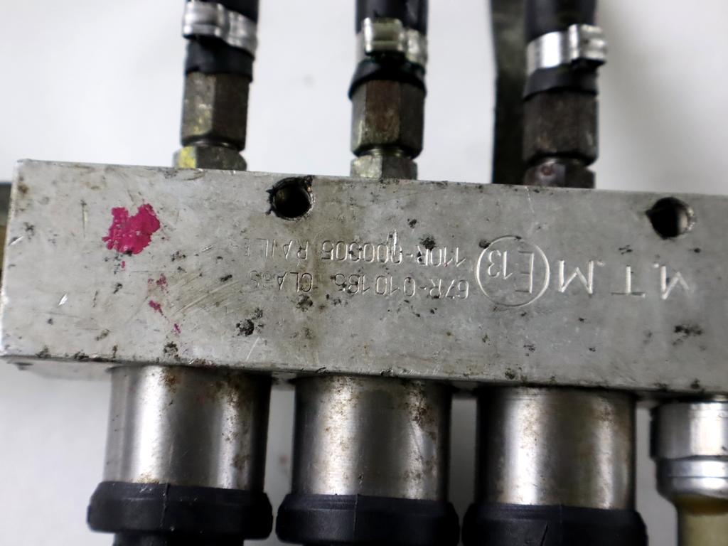 INJEKTORJI/BENCIN OEM N. 67R-010185 ORIGINAL REZERVNI DEL SUZUKI ALTO GF (2008 - 2014)BENZINA/GPL LETNIK 2010