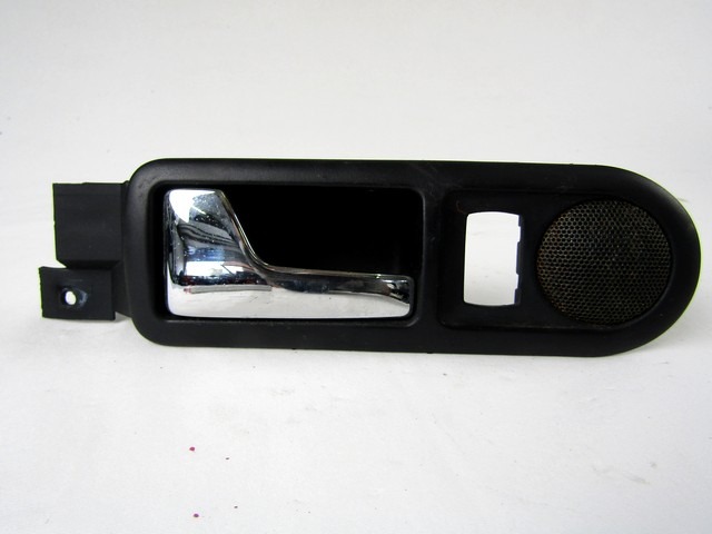 NOTRANJA KLJUKA  OEM N. 3B0839113AR ORIGINAL REZERVNI DEL VOLKSWAGEN PASSAT B5 3B2 3B5 BER/SW (08/1996 - 11/2000)DIESEL LETNIK 1999