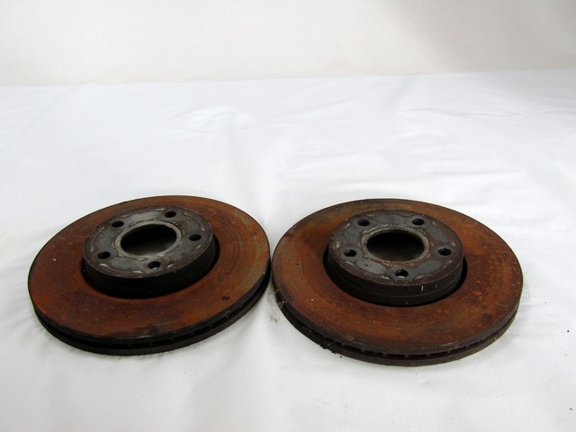 SPREDNJI ZAVORNI DISKI OEM N. 1734696 ORIGINAL REZERVNI DEL FORD FOCUS DA HCP DP MK2 R BER/SW (2008 - 2011) DIESEL LETNIK 2010