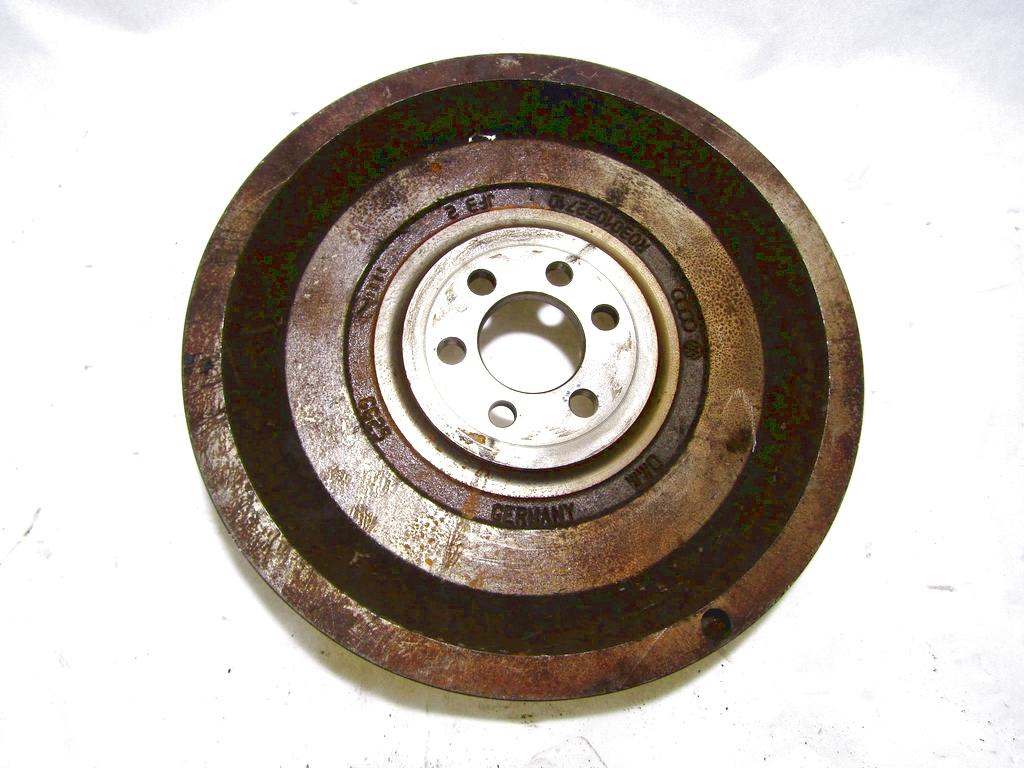 VZRTAJNIK OEM N. 301052710 ORIGINAL REZERVNI DEL VOLKSWAGEN GOLF V 1K1 1K5 MK5 BER/SW (02/2004-11/2008) BENZINA LETNIK 2004