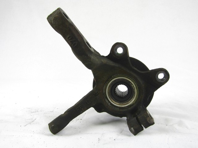 LEVI VRTLJIVI LEZAJ / PESTO KOLESA Z LEZAJEM SPREDAJ OEM N. 8200207303 ORIGINAL REZERVNI DEL RENAULT TWINGO C06 MK1 (1993 - 1998) BENZINA LETNIK 1997