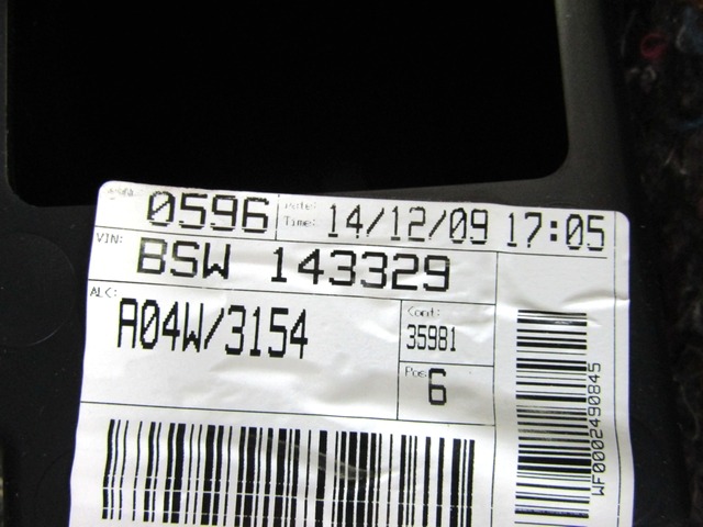 NASLON ZA ROKE/SREDINSKA KONZOLA OEM N. 846101H8500W ORIGINAL REZERVNI DEL KIA CEE'D / PRO CEE'D MK1 ED (2006-2012) DIESEL LETNIK 2010