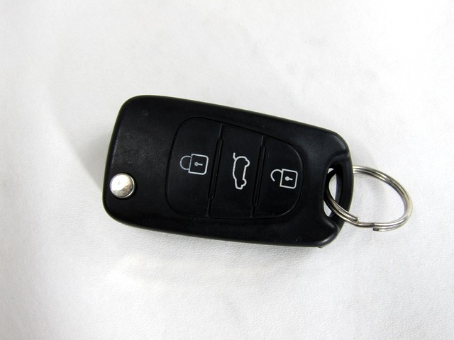 KOMPLET ODKLEPANJE IN VZIG  OEM N. 22496 KIT ACCENSIONE AVVIAMENTO ORIGINAL REZERVNI DEL KIA CEE'D / PRO CEE'D MK1 ED (2006-2012) DIESEL LETNIK 2010