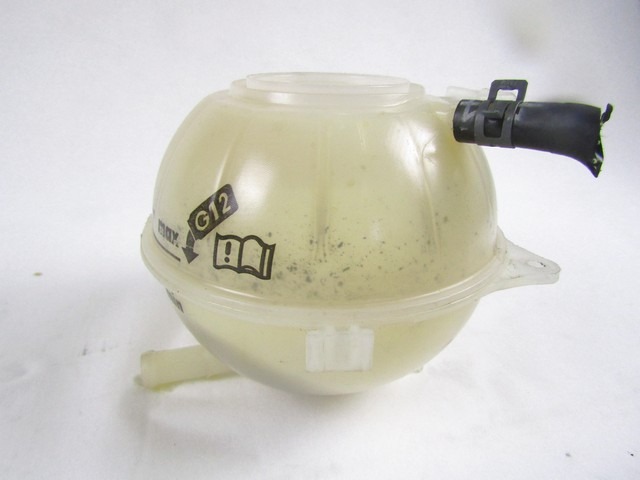 HLADILNA VODA ZA RADIJATORJE OEM N. 6Q0121407B ORIGINAL REZERVNI DEL VOLKSWAGEN POLO 9N R (2005 - 10/2009) DIESEL LETNIK 2007