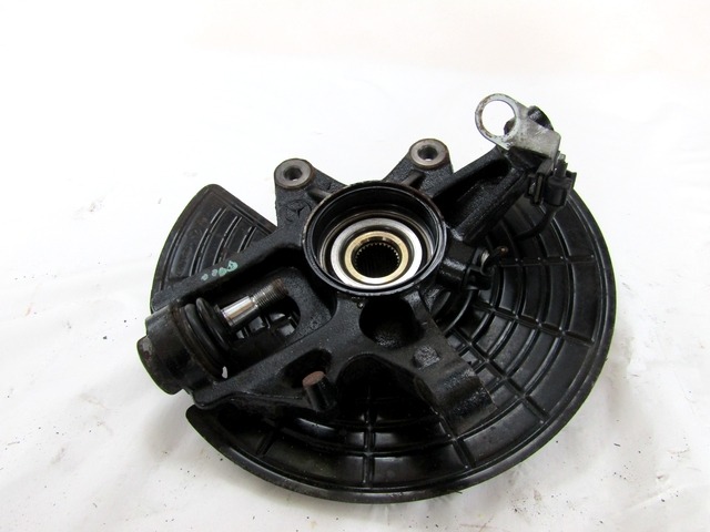 VRTLJIVI LEZAJ DESNO / PESTO KOLESA Z LEZAJEM SPREDAJ OEM N. A1633300520 ORIGINAL REZERVNI DEL MERCEDES CLASSE ML W163 (1997 - 2006) DIESEL LETNIK 2004