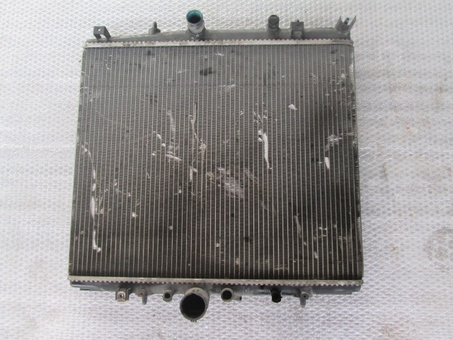 RADIATOR VODE OEM N. 9641728380 ORIGINAL REZERVNI DEL LANCIA PHEDRA 179 (06/2002 - 2008) DIESEL LETNIK 2004