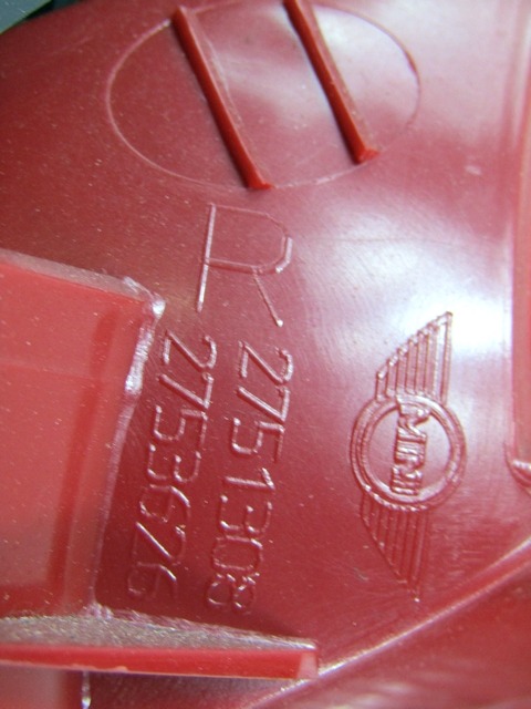 ZADNJI DESNI ZAROMETI OEM N. 2751308 ORIGINAL REZERVNI DEL MINI ONE / COOPER BERLINA CABRIO R56 R57 (2007 - 2013) DIESEL LETNIK 2007