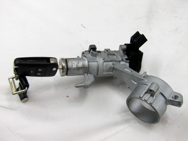 KOMPLET ODKLEPANJE IN VZIG  OEM N. 28227 KIT ACCENSIONE AVVIAMENTO ORIGINAL REZERVNI DEL OPEL INSIGNIA A G09 (2008 - 2017)DIESEL LETNIK 2011