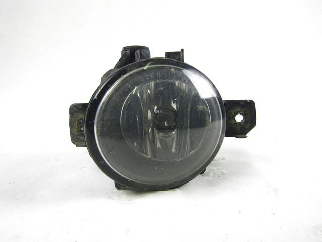 LEVA MEGLENKA OEM N. 6317690000000 ORIGINAL REZERVNI DEL BMW SERIE 1 BER/COUPE/CABRIO E81/E82/E87/E88 (2003 - 2007) DIESEL LETNIK 2006