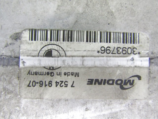 HLADILNIK INTERCOOLER OEM N. 752491607 ORIGINAL REZERVNI DEL BMW SERIE 1 BER/COUPE/CABRIO E81/E82/E87/E88 (2003 - 2007) DIESEL LETNIK 2006