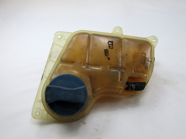 HLADILNA VODA ZA RADIJATORJE OEM N. 8D0121403L ORIGINAL REZERVNI DEL AUDI A4 B5 BER/SW (1994 - 12/2000) DIESEL LETNIK 2000