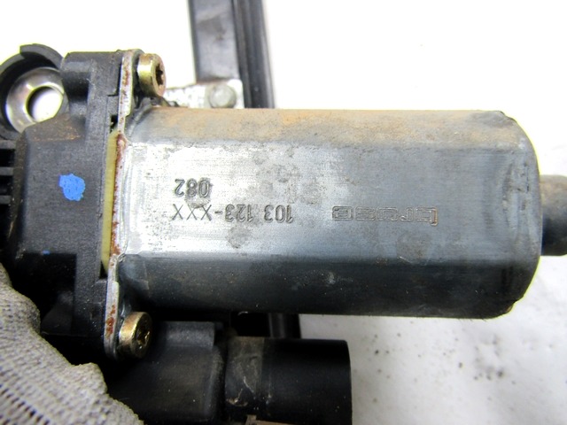 MEHANIZEM DVIGA ZADNJIH STEKEL  OEM N. 8D0959802E ORIGINAL REZERVNI DEL AUDI A4 B5 BER/SW (1994 - 12/2000) DIESEL LETNIK 2000