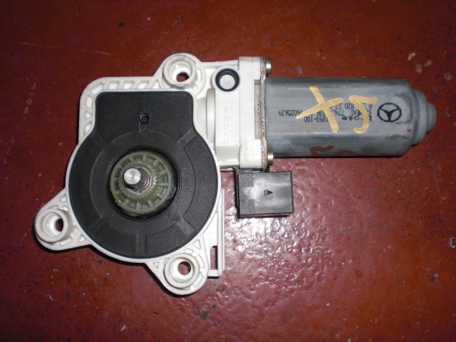 MEHANIZEM DVIGA ZADNJIH STEKEL  OEM N.  ORIGINAL REZERVNI DEL MERCEDES CLASSE E W211 S211 BER/SW (03/2002 - 05/2006) DIESEL LETNIK 2006