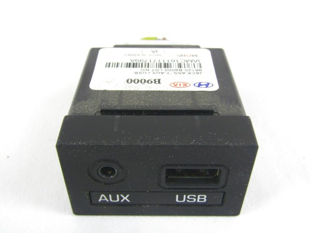 USB / AUX OEM N. 96120-B9000 ORIGINAL REZERVNI DEL HYUNDAI I10 BA IA MK2 (2013 - 2019)BENZINA LETNIK 2017
