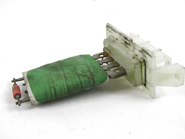 REGULATOR PREZRACEVANJA OEM N. 46770859 ORIGINAL REZERVNI DEL FIAT PUNTO 188 MK2 R (2003 - 2011) DIESEL LETNIK 2004