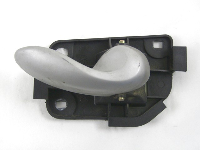 NOTRANJA KLJUKA  OEM N. 735267590 ORIGINAL REZERVNI DEL FIAT PUNTO 188 MK2 R (2003 - 2011) DIESEL LETNIK 2004