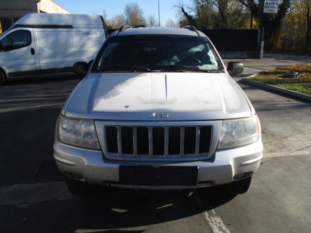 JEEP GRAND CHEROKEE 2.7 D 4X4 120KW AUT 5P (2003) RICAMBI IN MAGAZZINO