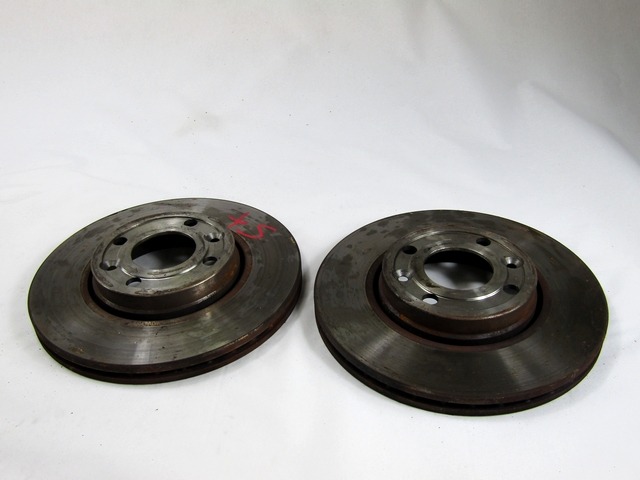 SPREDNJI ZAVORNI DISKI OEM N. 7701207795 ORIGINAL REZERVNI DEL DACIA LOGAN MK1 (2004 - 2013) BENZINA LETNIK 2012