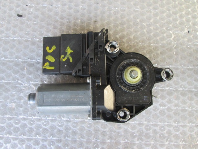 MOTORCEK ELEKTRICNEGA POMIKA ZADNJEGA STEKLA  OEM N. 1K0959703F ORIGINAL REZERVNI DEL VOLKSWAGEN GOLF PLUS 5M1 521 MK1 (2004 - 2009) BENZINA LETNIK 2006