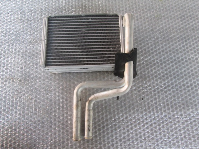 GRELEC RADIATORJA OEM N. C2S4781 ORIGINAL REZERVNI DEL JAGUAR X-TYPE X400 MK1 R BER/SW (2005 - 2009)DIESEL LETNIK 2006