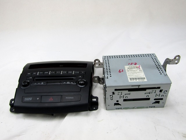 RADIO CD / OJACEVALNIK / IMETNIK HIFI OEM N. 8701A363 ORIGINAL REZERVNI DEL CITROEN C-CROSSER (2007 - 2012)DIESEL LETNIK 2010