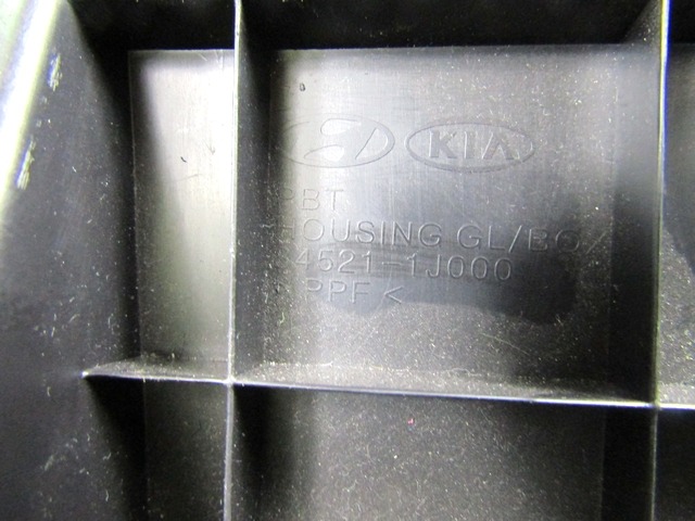 PREDAL ZA DOKUMENTE OEM N. 845211J000 ORIGINAL REZERVNI DEL HYUNDAI I20 PB PBT MK1 (2008 - 2012)DIESEL LETNIK 2011