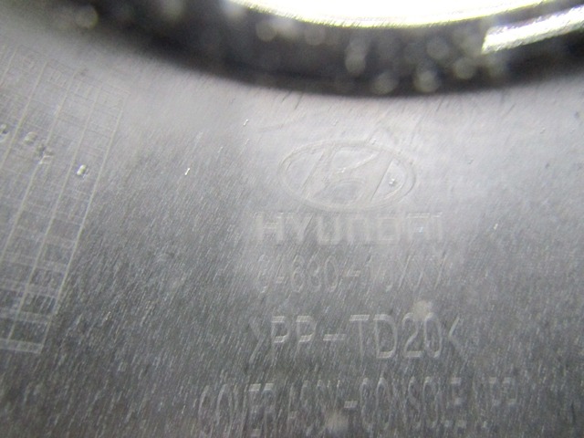 SREDINSKA KONZOLA  OEM N. 846301JXXX ORIGINAL REZERVNI DEL HYUNDAI I20 PB PBT MK1 (2008 - 2012)DIESEL LETNIK 2011