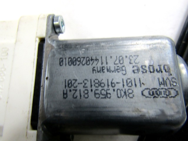 MEHANIZEM DVIGA ZADNJIH STEKEL  OEM N. 8K0959812A ORIGINAL REZERVNI DEL AUDI A4 B8 8K2 BER/SW/CABRIO (2007 - 11/2015) DIESEL LETNIK 2011