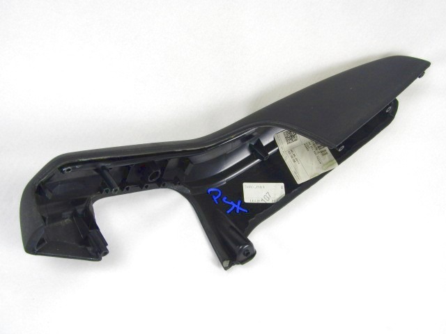 SREDINSKA KONZOLA OEM N. 8R0867373FKZ ORIGINAL REZERVNI DEL AUDI Q5 8R B8 (10/2008 - 06/2012) DIESEL LETNIK 2011