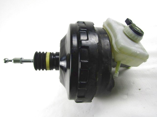 SERVO OJACEVALNIK ZAVOR S PUMPO OEM N. 8R0612103D ORIGINAL REZERVNI DEL AUDI Q5 8R B8 (10/2008 - 06/2012) DIESEL LETNIK 2011