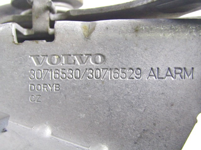 ZAKLEP POKROVA MOTORJA  OEM N. 30716530 ORIGINAL REZERVNI DEL VOLVO V50 545 (2004 - 05/2007) DIESEL LETNIK 2005