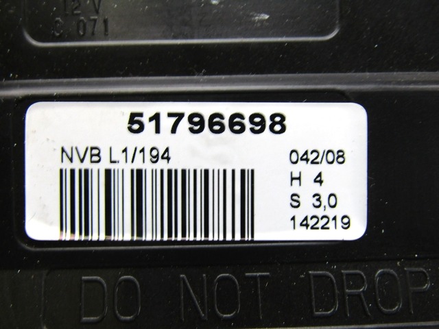 CENTRALNO ZAKLEPANJE OEM N. 51796698 ORIGINAL REZERVNI DEL FIAT CROMA 194 MK2 R (11-2007 - 2010) DIESEL LETNIK 2008