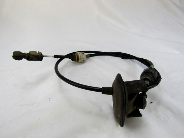 ZAJLE MENJALNIKA OEM N. 51735880 ORIGINAL REZERVNI DEL FIAT CROMA 194 MK2 R (11-2007 - 2010) DIESEL LETNIK 2008