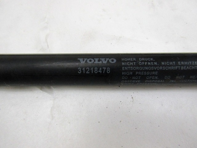 AMORTIZERJI POKROVA MOTORJA  OEM N. 31218478 ORIGINAL REZERVNI DEL VOLVO V50 545 R (2007 - 2012) BENZINA/ETANOLO LETNIK 2008