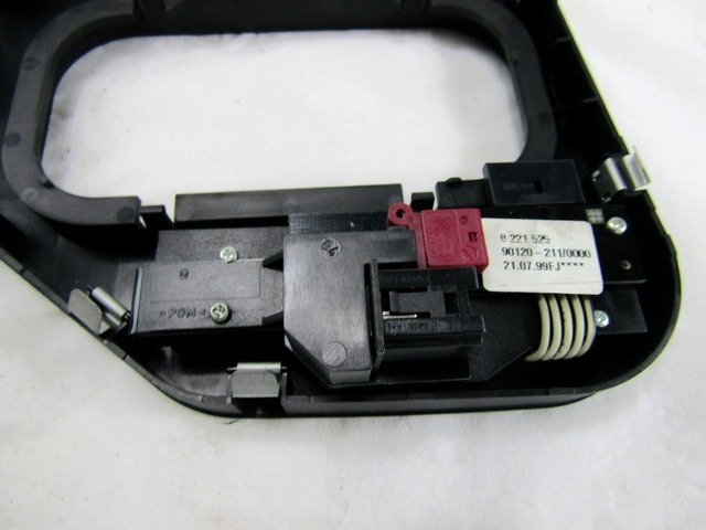 SREDINSKA KONZOLA  OEM N. 8221525 ORIGINAL REZERVNI DEL BMW SERIE 5 E39 BER/SW (1995 - 08/2000) DIESEL LETNIK 1999