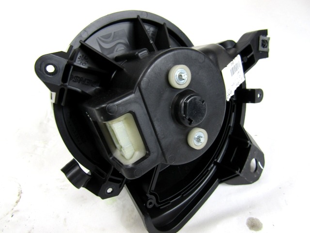 VENTILATOR  KABINE  OEM N. 77365062 ORIGINAL REZERVNI DEL ALFA ROMEO MITO 955 (2008 - 2018) BENZINA LETNIK 2014