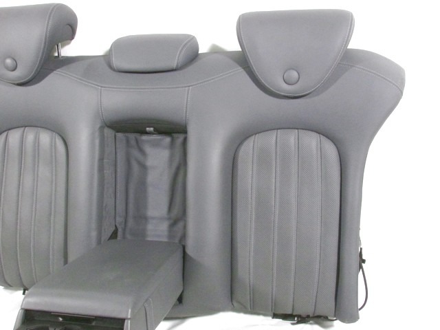 ZADNJI NASLON BLAGO OEM N. SCPIPLCTHESIS841BR4P ORIGINAL REZERVNI DEL LANCIA THESIS 841 (2002 - 2009) BENZINA LETNIK 2003