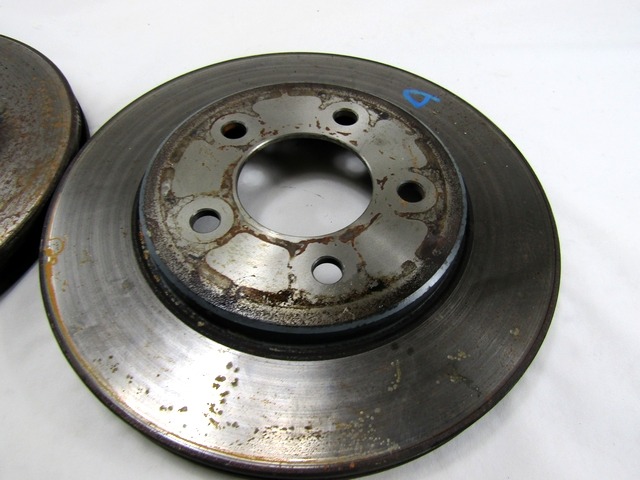 SPREDNJI ZAVORNI DISKI OEM N. 04721820AE ORIGINAL REZERVNI DEL CHRYSLER VOYAGER NS GS MK3 (1996 - 2000) DIESEL LETNIK 2000