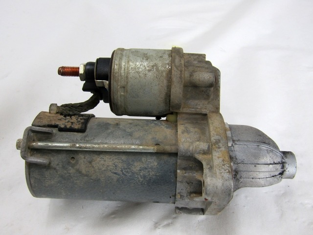 ZAGANJAC MOTORJA  OEM N. 518102660 ORIGINAL REZERVNI DEL FIAT 500 CINQUECENTO 312 MK3 (2007 - 2015) DIESEL LETNIK 2008