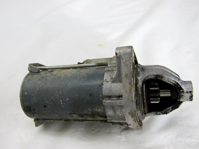 ZAGANJAC MOTORJA  OEM N. 518102660 ORIGINAL REZERVNI DEL FIAT 500 CINQUECENTO 312 MK3 (2007 - 2015) DIESEL LETNIK 2008