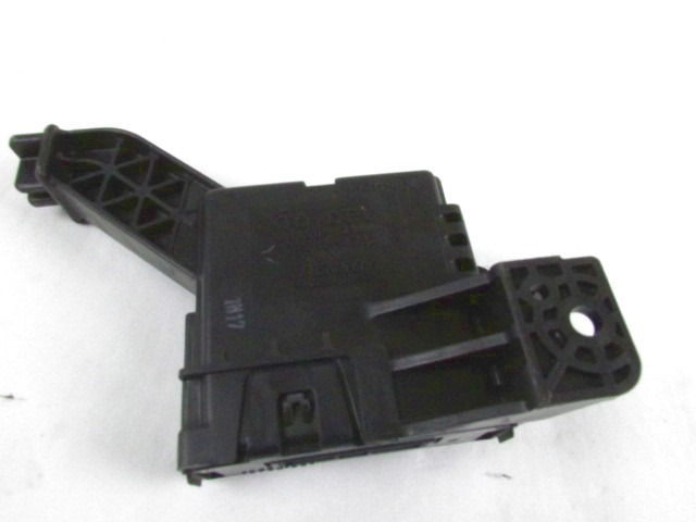 NADZOR KLIMATSKE NAPRAVE OEM N. 88650-52680 ORIGINAL REZERVNI DEL SUBARU TREZIA (2011 - 2014)BENZINA LETNIK 2011