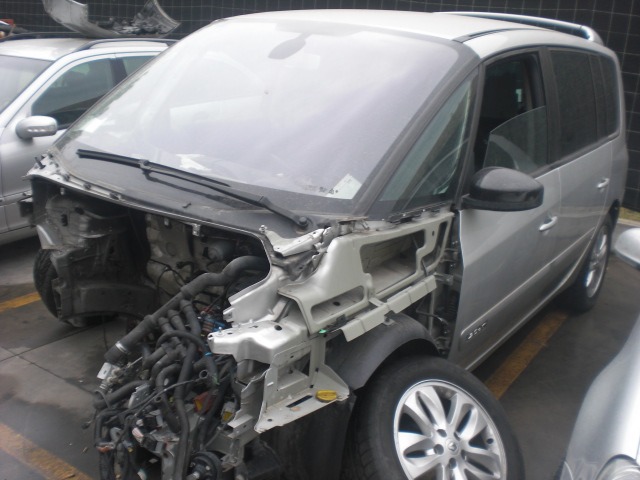 RENAULT ESPACE 2.0 D 110KW 6M 5P (2008) RICAMBIO USATO 