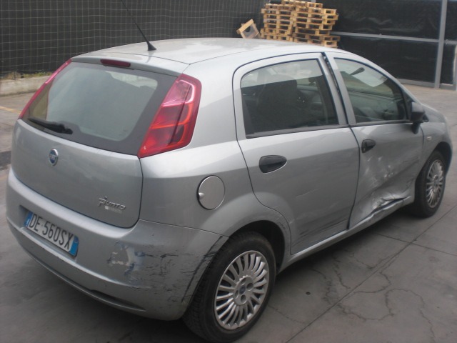 FIAT GRANDE PUNTO 1.2 B 48KW 5M 5P (2007) RICAMBIO USATO 