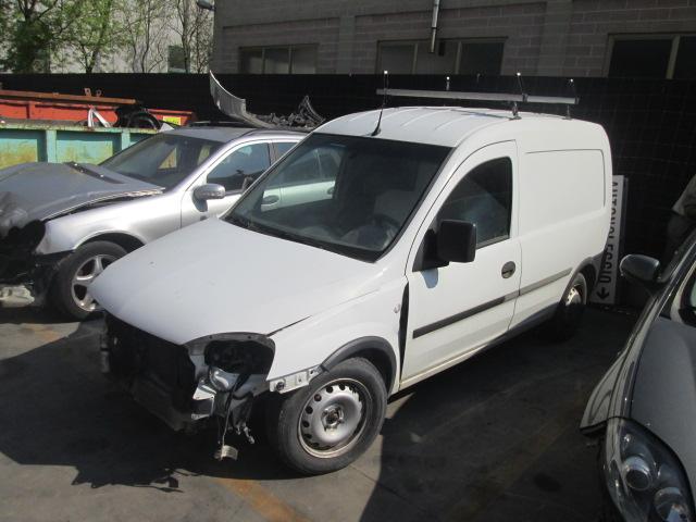 OPEL COMBO C 1.7 D 55KW 5M 2P (2003) RICAMBI IN MAGAZZINO 