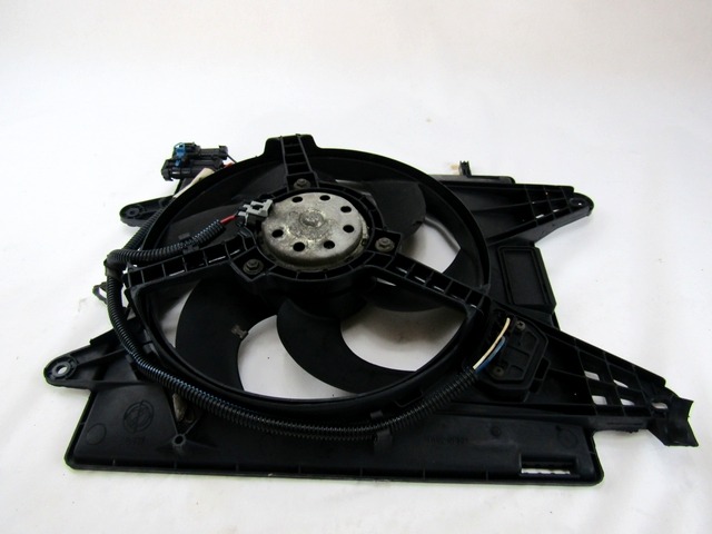 VENTILATOR HLADILNIKA OEM N. 51751385 ORIGINAL REZERVNI DEL FIAT MULTIPLA 186 R (2004 - 2010) BENZINA/METANO LETNIK 2007