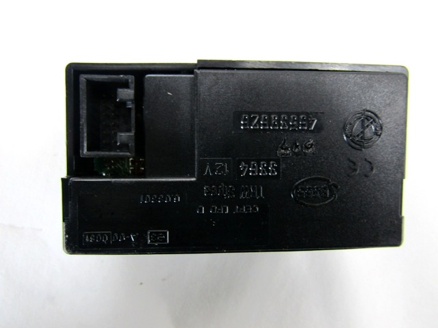 CENTRALNO ZAKLEPANJE OEM N. (D)46539626 ORIGINAL REZERVNI DEL FIAT MULTIPLA 186 R (2004 - 2010) BENZINA/METANO LETNIK 2007