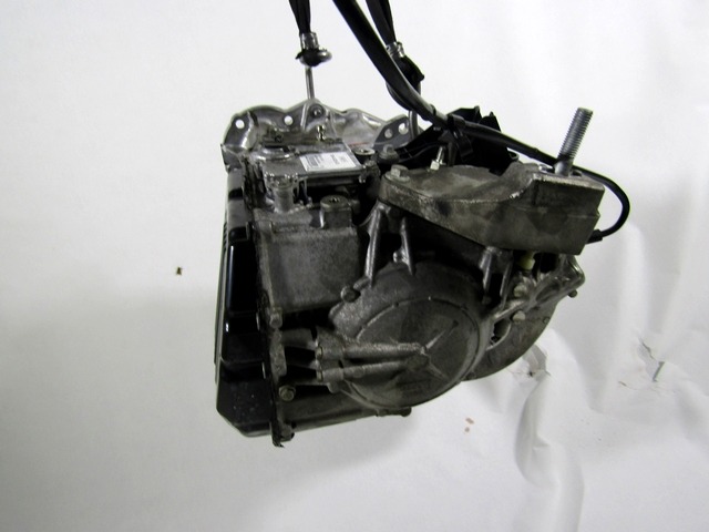 AVTOMATSKI MENJALNIK OEM N. 6G91-7000-BB ORIGINAL REZERVNI DEL FORD MONDEO BA7 MK3 BER/SW (2007 - 8/2010) DIESEL LETNIK 2009