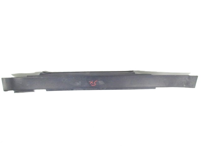 OKRASNA LETEV PRAGA  OEM N. (D)1505863 ORIGINAL REZERVNI DEL MINI ONE / COOPER / COOPER S R50 R52 R53 (2001-2006) BENZINA LETNIK 2004