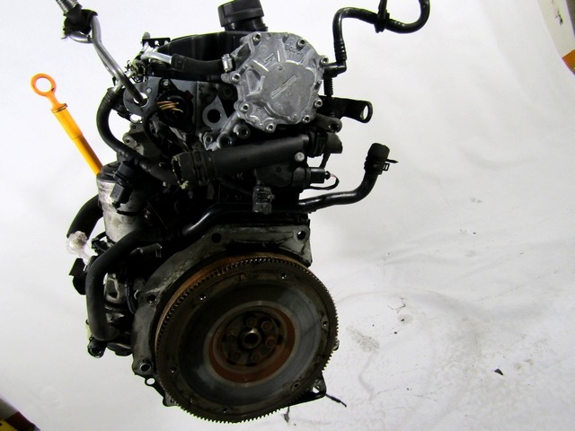 MOTOR OEM N. BST ORIGINAL REZERVNI DEL VOLKSWAGEN CADDY 2KB 2KJ 2CB 2CJ MK3 (2004 - 2010)DIESEL LETNIK 2006