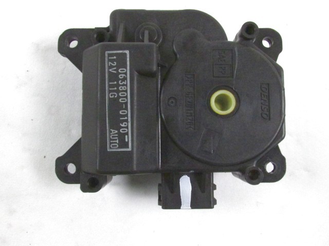 MOTORCEK OGREVANJA OEM N. 063800-0190 ORIGINAL REZERVNI DEL JAGUAR XJ X350 X358 (2003 - 2007)BENZINA LETNIK 2007